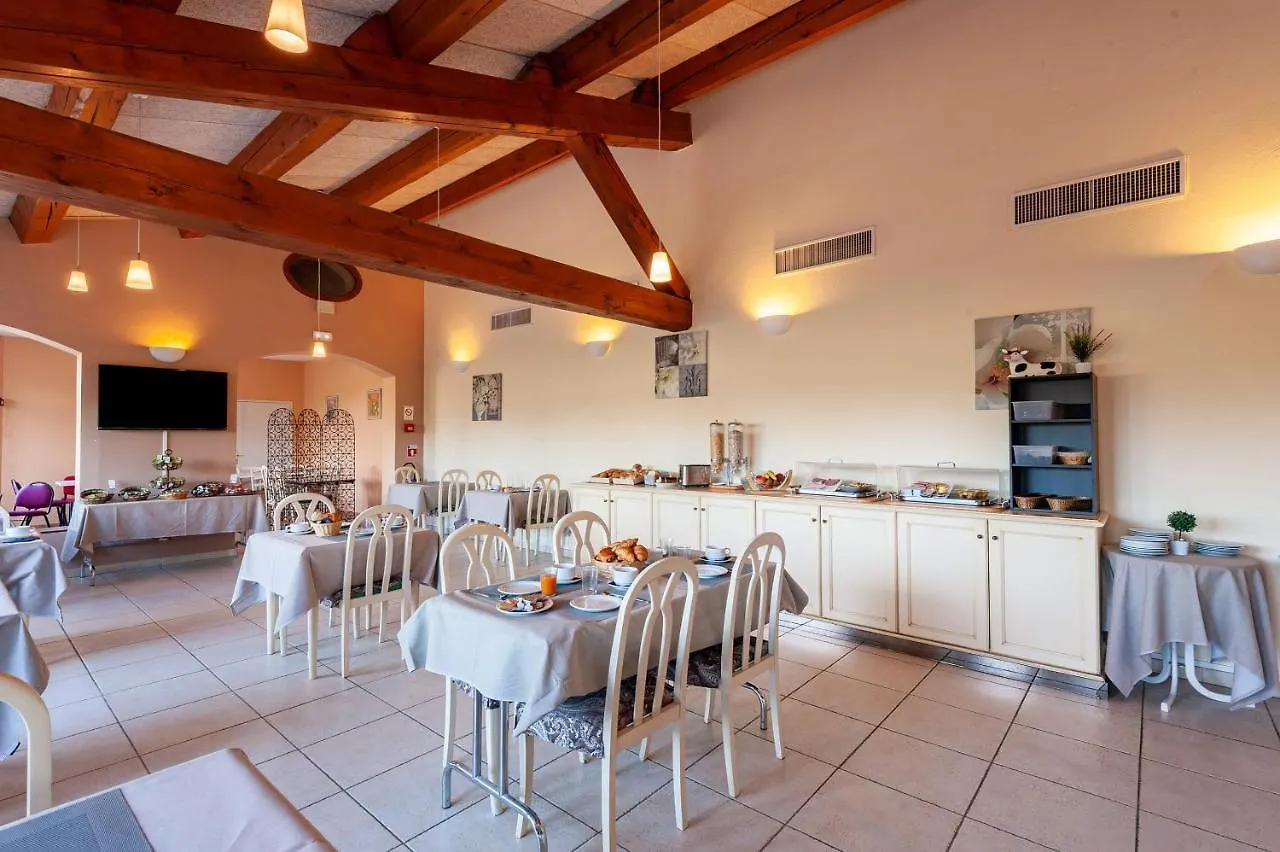 Residhotel Golf Grand Avignon Vedène Francia