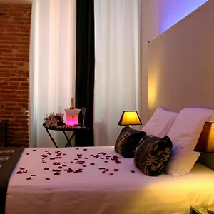 https://hotel-des-arts-toulouse.midi-pyreneeshotels.com
