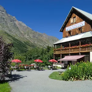 https://auberge-du-pont-de-lalp.fr-provencehotel.com